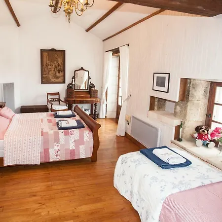 Villa Petit Joli Verger Lusignac